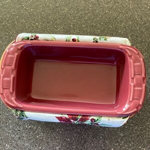 Longaberger basket and mini loaf dish